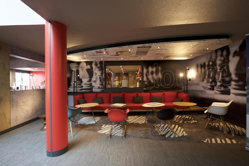 Отель Ibis Pau Лескар Экстерьер фото
